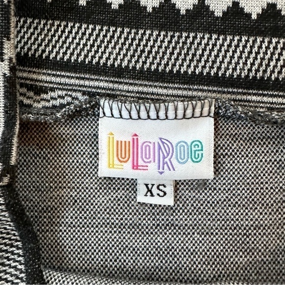 Lularoe Black and White Tribal Print Boho Cassie Pencil Skirt - Picture 3 of 4